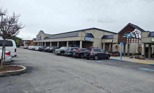 Marina Plaza Shopping Center