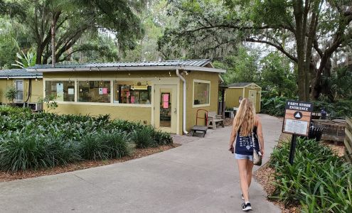 Lake Meadow Naturals