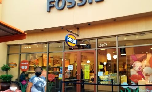 Fossil Outlet Store