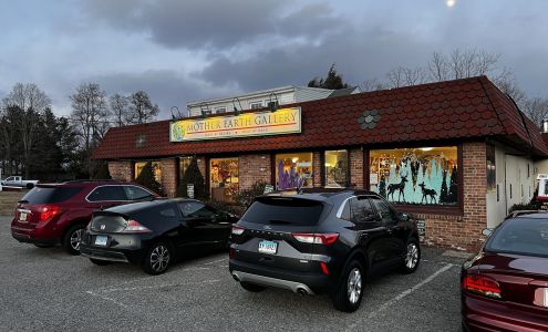 Mother Earth Gallery