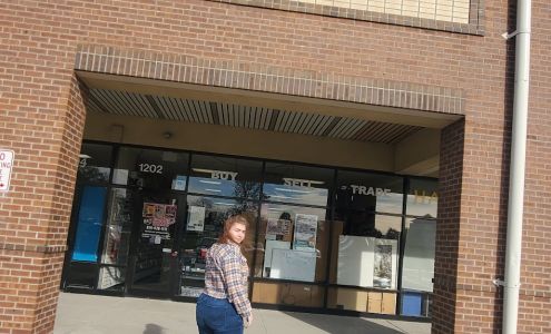 Play it Games, Movies & Music / Play It Trade It