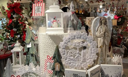 Plain & Fancy Gift Shop