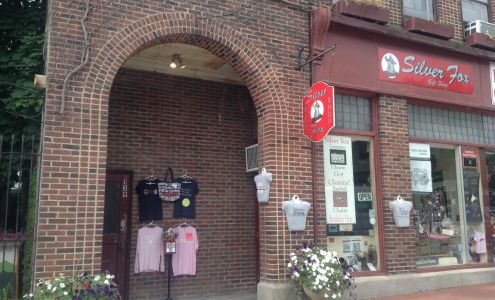 Silver Fox Gift Shop