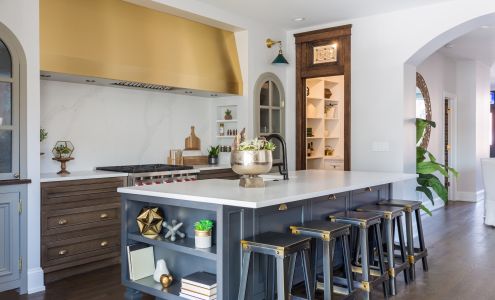 Brakur Custom Cabinetry Inc