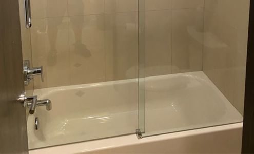 League City Glass & Mirrors