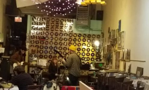 LO & BEHOLD! Records & Books!