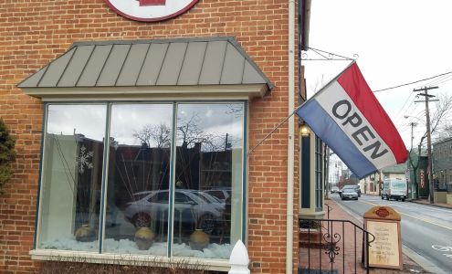 The Little Pottery Shop