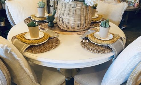 Burlap Rustic Chic Boutique Fargo