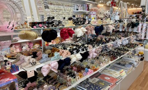 Etude House & Innisfree Flushing