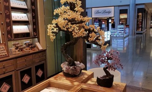 Karma and Luck - Fashion Show Mall