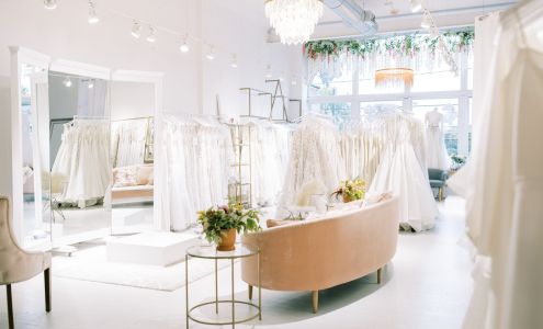 Blanc de Blanc Bridal Boutique, Pittsburgh