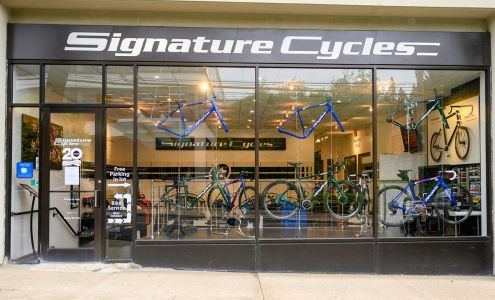 Signature Cycles