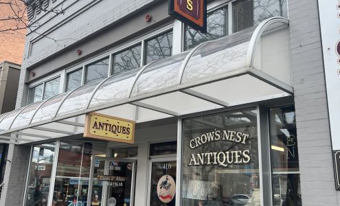 Crow's Nest Antique