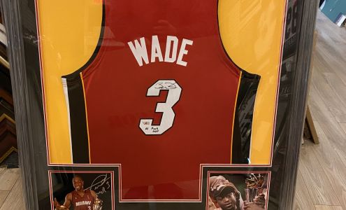 Tivoli Custom Framing & Sports Memorabilia Gallery Maywood