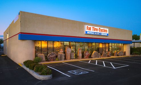 Fat Tire Cycles - Montaño