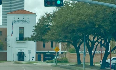 Gordy & Sons, Outfitters