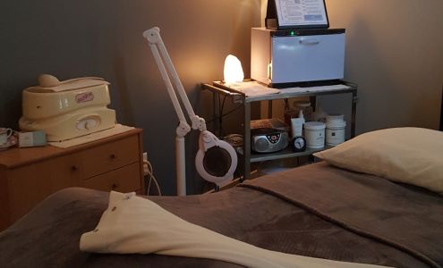 Therapeutic Massage Center & Boutique 664 Boulevard Suite B, Colonial Heights Virginia 23834