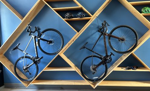 Straight Wheel Cycling