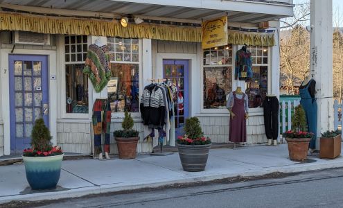 Tibetan Arts and Crafts