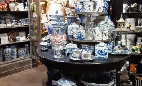 Nicholson-Hardie Home and Garden Shop