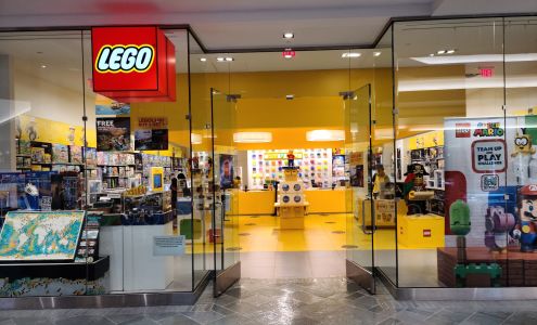 The LEGO® Store Lakeside Mall