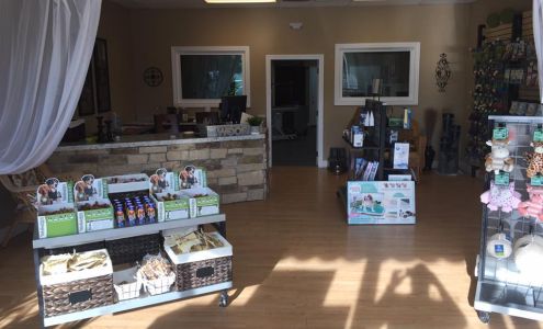 Pawsh Pets Grooming & Bakery
