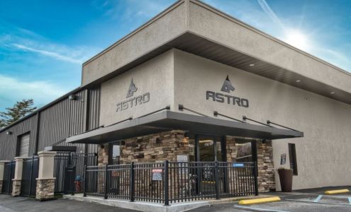 Astro Kennels