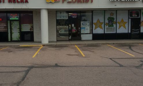 Noni's Flowers & Gifts