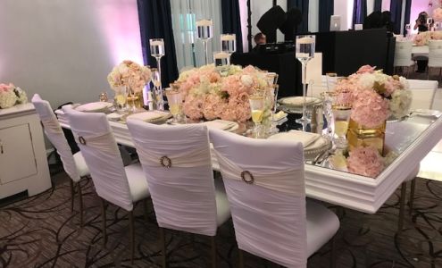 LeFrancois' Floral & Gifts