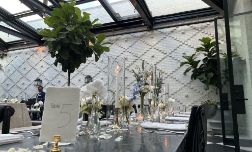 FLORA Fine Flowers & Events