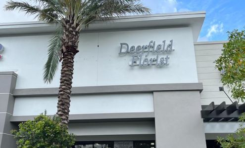 Deerfield Florist / Mloo Flower