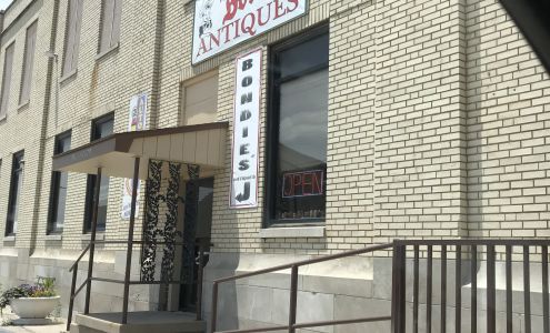 Bondie's Old Town Antique Mall