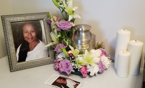 Lawson's Flowers and Gifts