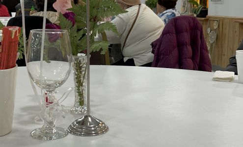 Thanh Tung Video & Gifts