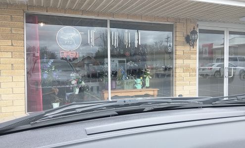 Judy's Flowers & Gifts (40 years in business!)