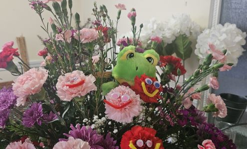 Exquisite Flowers Etc