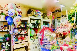 J & M Flowers and Gift Baskets