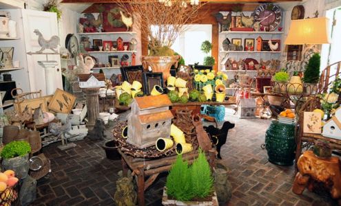 Leonhard's Florist & Greenhouses