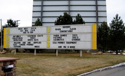 Redwood Drive-in Theatre and Swap Meet