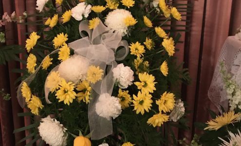 Felthousen's Florist and Greenhouse