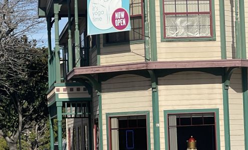 Salinas Floral & Gifts