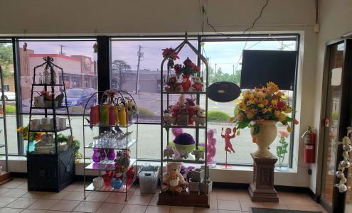 CL Florist (1-800-Flowers Clark)