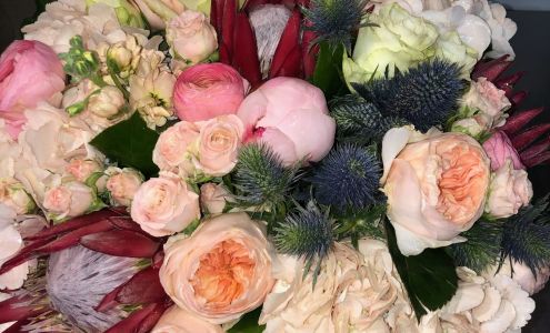 Moorestown Florals (a.k.a. Moorestown Flower Shoppe)