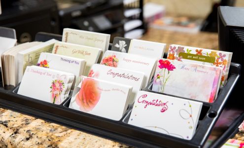 Majestic Flowers and Gifts