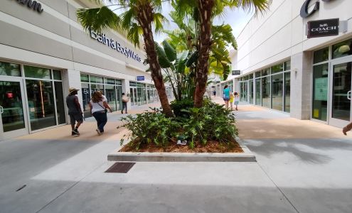 Tanger Outlets Daytona Beach