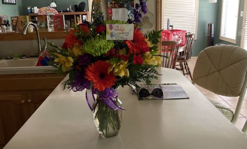 Shelton's Flowers & Gifts