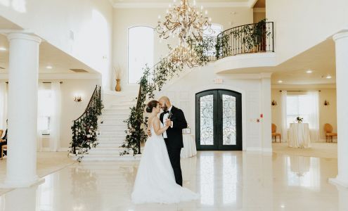 Thistlewood Manor & Gardens