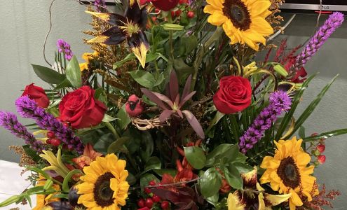 Ladybug's Flowers & Gifts