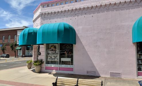 Bloomie's Floral & Gifts