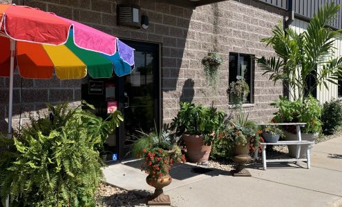 Surroundings Events and Floral